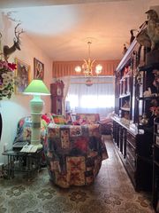 Pis  Calle de josé del pino. Excelente vivienda y oportunidad