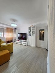 Flat  Calle de rocafort. Piso para entrar a vivir en san cristobal