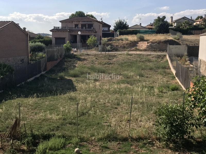 Foto f31fc2d0-3f76-4547-a948-bba71a68cb8e. Wohngrundstück in calle rio cañamares 72 in Torrejón del Rey