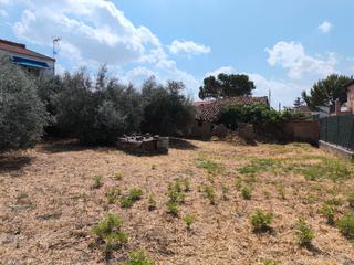 Residential Plot en Calle mayor baja 11. Suelo residencial unfamiliar y plurifamiliar en caco urbano  est