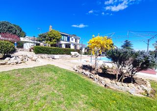 Chalet  Calle fuentelaencina 1285. Chalet piscina adaptado movilidad reducida. vistas. sin comision