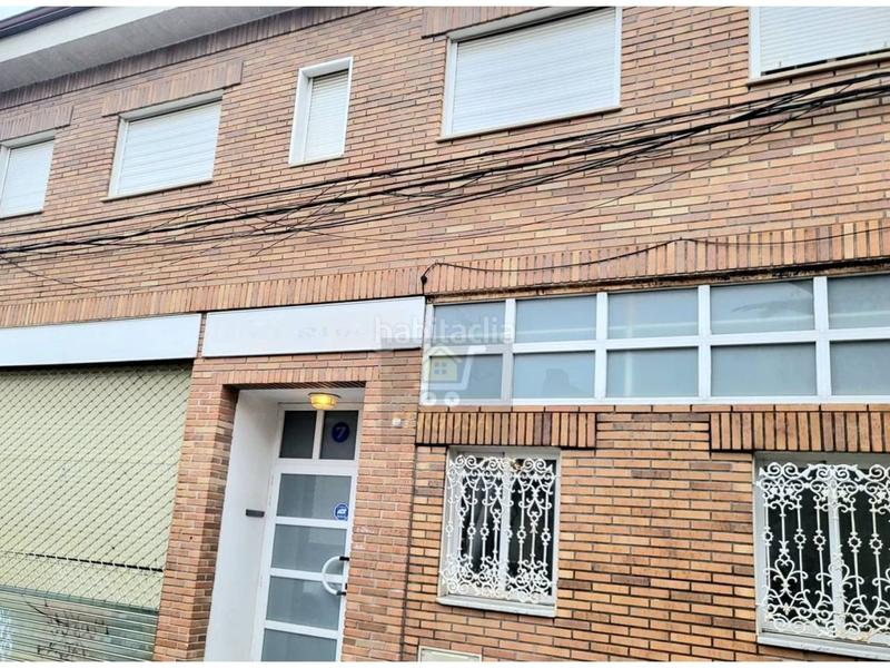 Foto 90aa4f85-7f48-488b-97b3-a8bbaa187a26. Chalet  en venta en el álamo en Álamo (El)
