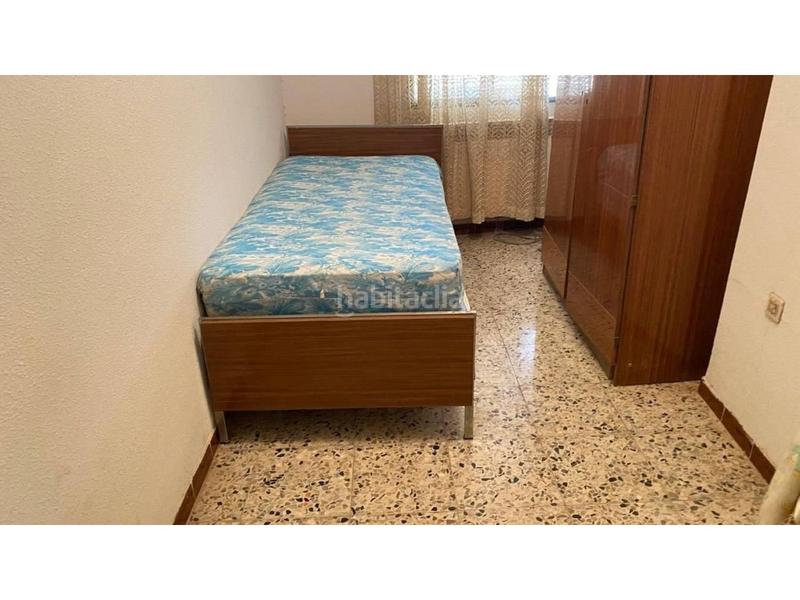 Foto 1e7aaa44-bcae-466a-9d9d-1248946159db. Casa aparellada a Cenicientos