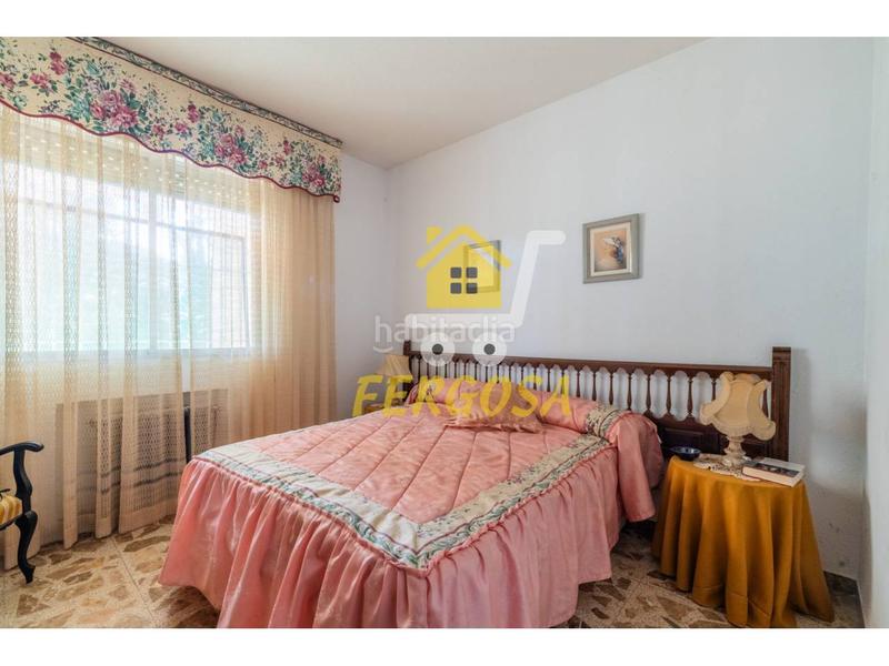 Foto f2c3d12c-049a-4647-b6a1-479c2268f7a3. Chalet  independiente en pinar en Almorox