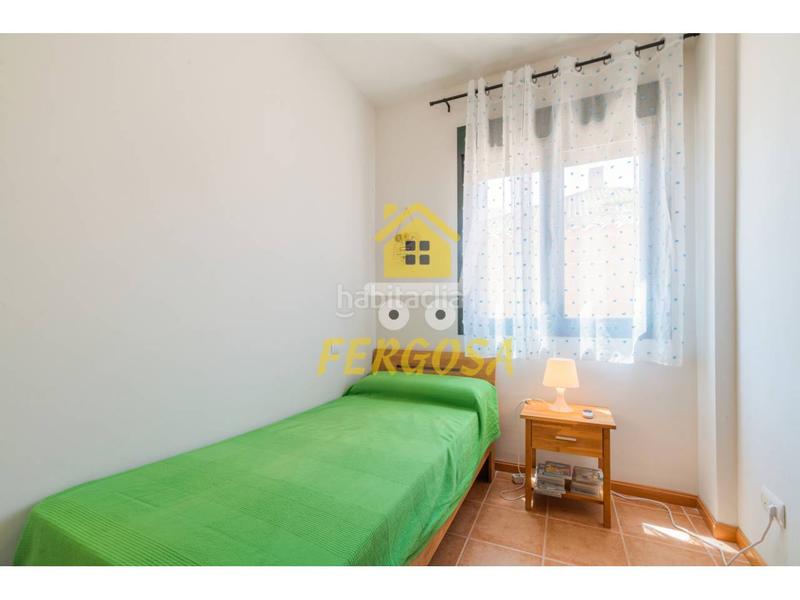 Foto 1441f679-74a7-4453-9da4-96fe0978c228. Casa aparellada amb calefacció piscina a Escalona