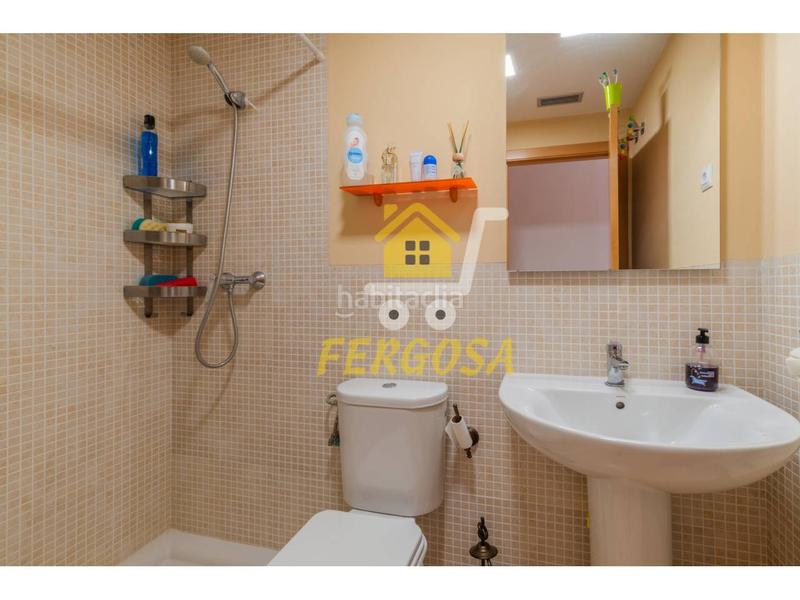 Foto b52ca8c3-3f9a-4ede-a46b-10d02a899506. Casa aparellada amb calefacció piscina a Escalona