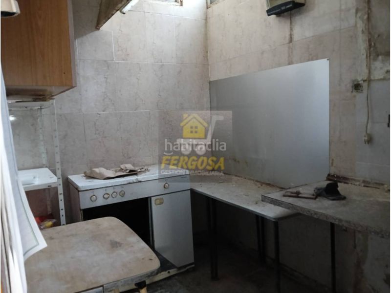 Foto 180cfc7f-6506-469d-ae64-4522b391db81. Local commercial dans calle plaza de la constitucion 2 dans Nombela