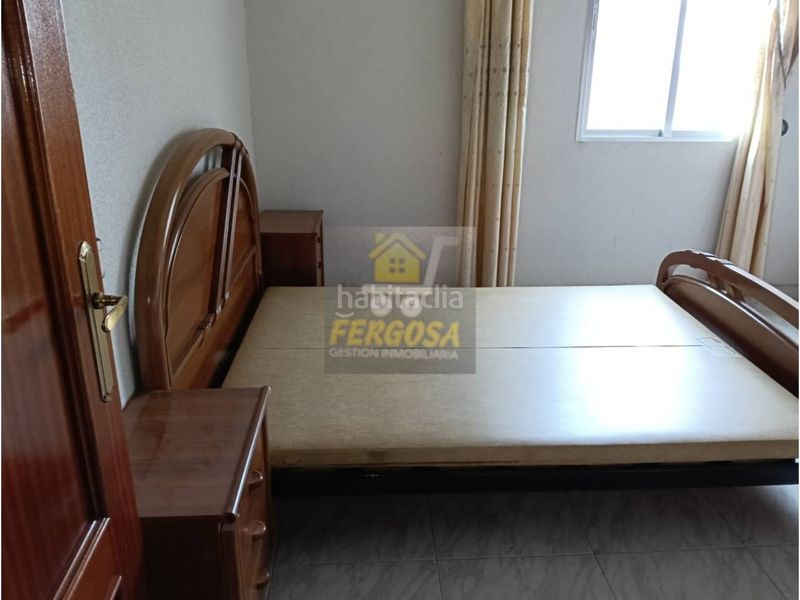 Foto 581b1945-5796-41ff-8218-9d6f8647f30b. Local commercial dans calle plaza de la constitucion 2 dans Nombela