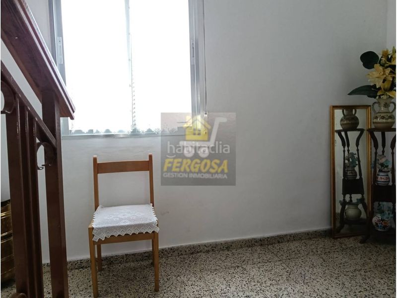 Foto f07ea12a-3014-41ce-bde7-70fd8485f6d1. Local commercial dans calle plaza de la constitucion 2 dans Nombela