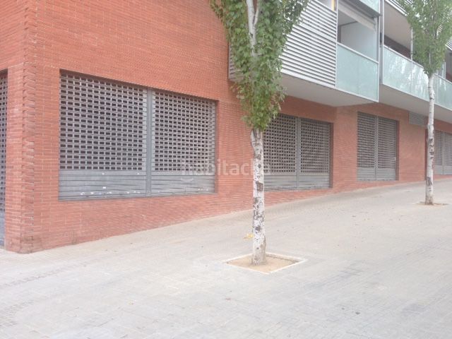 Foto 80cdba65-091b-417b-9212-cd010244d0b7. Local comercial a Mercat Rubí