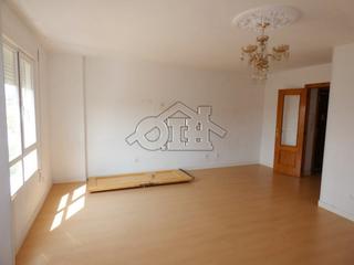 Piso  Calle umbra.  financiacin 100 % !!