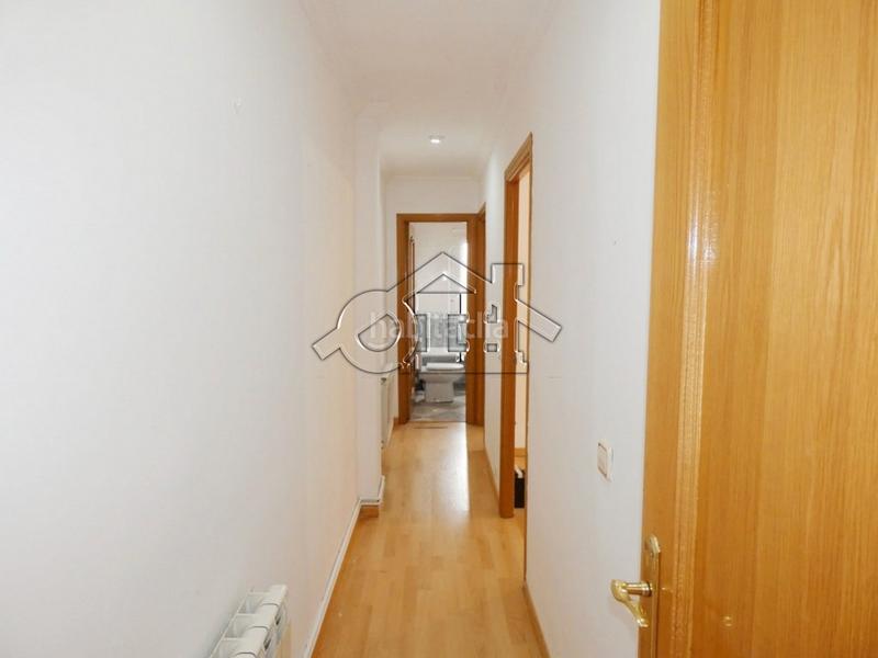 Foto 09a7cddd-2f82-486d-b0b2-06af68bc4f26. Appartamento con riscaldamento in Ciudad 70 Coslada