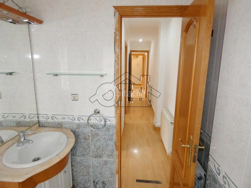 Foto 8326937f-40a9-4d6b-b079-9ab02a4c6a30. Appartamento con riscaldamento in Ciudad 70 Coslada