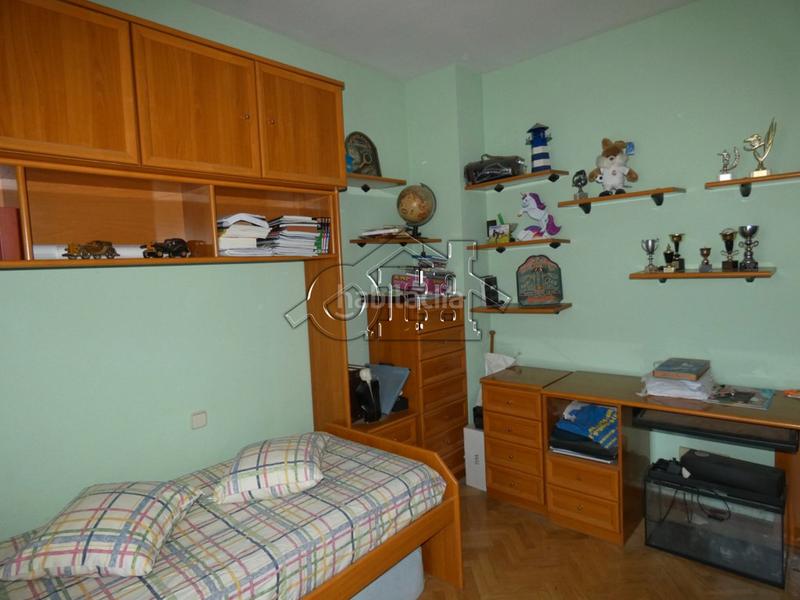 Foto 57fba601-41e4-4e70-a270-3d23d836a471. Chalet mit heizung parking pool in Peñas Albas - Zulema Villalbilla