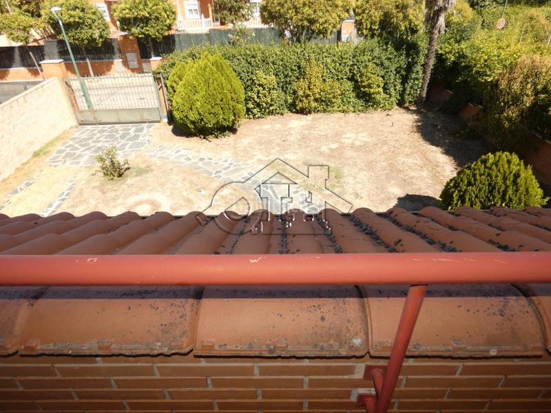 Foto 6f96a38a-00bf-4226-a83e-a07d9e09140c. Chalet mit heizung parking pool in Peñas Albas - Zulema Villalbilla