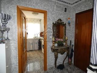 Etagenwohnung in Torres de la Alameda