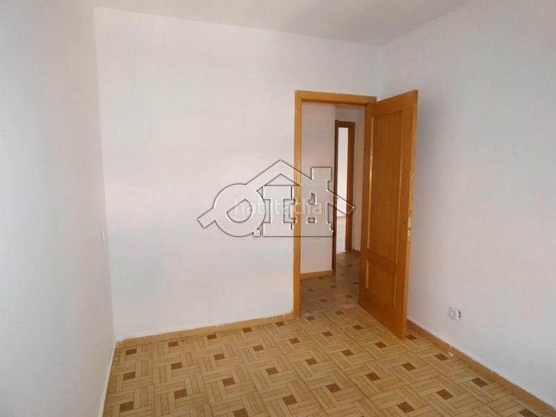 Foto 0a33b3c7-3a05-4c12-8376-d37c9bce3d65. Pis a Abrantes Madrid