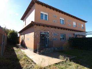 Chalet  Calle 11 de marzo. ¡¡ financiación 100 % !!