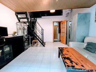 Piccolo appartamento en Justicia-Chueca. Apartamento de dos dormitorios y un bao con balcn a la calle e