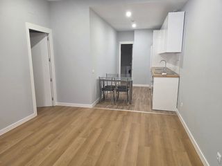 Lloguer Apartament  Calle de la mancha. Apartamento recién reformado en juncal