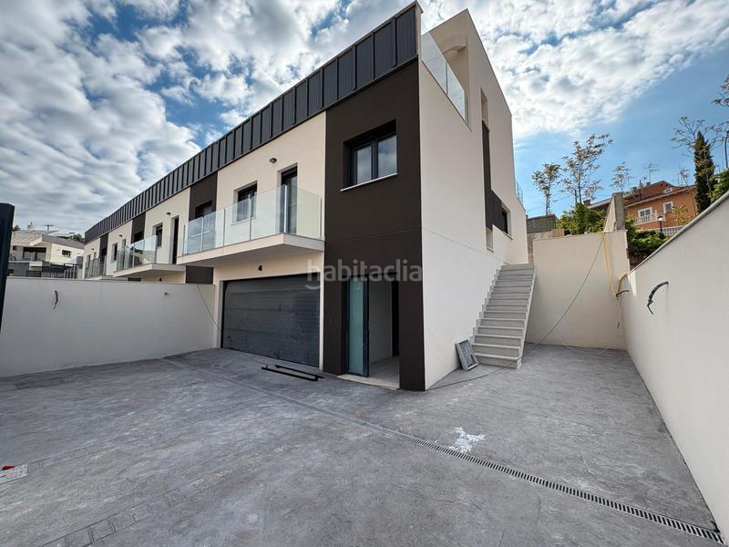 Foto 32ee4d41-bdd0-4129-8134-c9cbb40b5ea9. Casa adossada a Morata de Tajuña