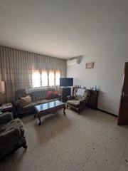 Pis en Avenida de la constitucin 120. Piso centrico