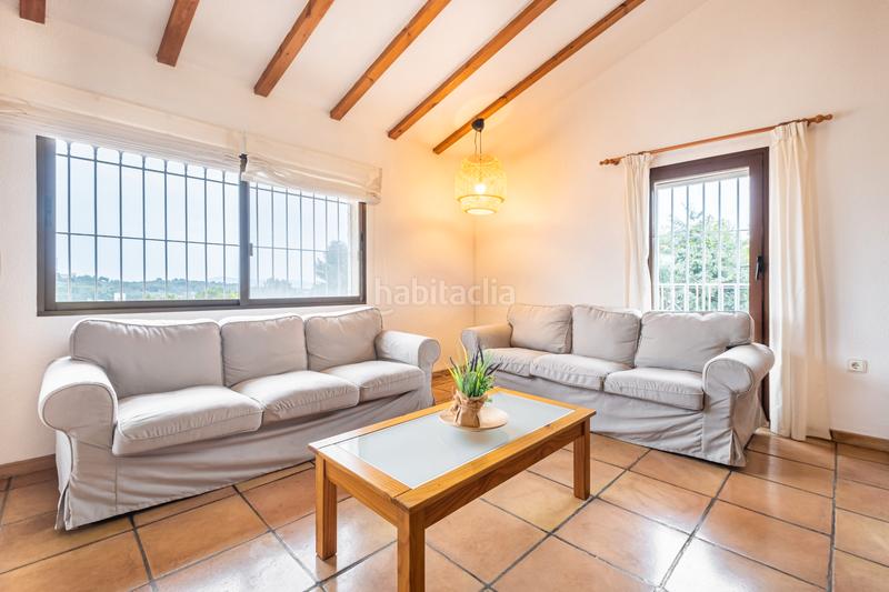 Foto 0be9c22b-1425-42a3-853d-325b24b5b39b. Xalet amb xemeneia calefacció aparcament piscina a Polop