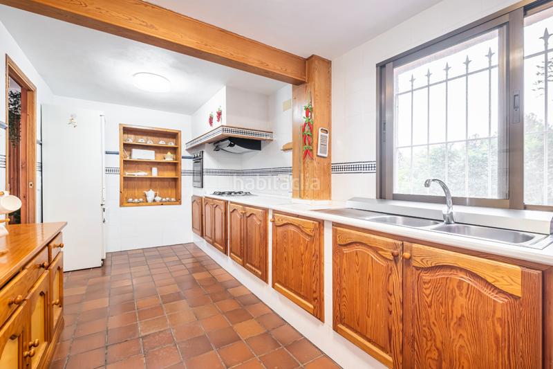 Foto 80a0e1ac-a1e0-402c-a24b-500d7972b5ea. Xalet amb xemeneia calefacció aparcament piscina a Polop