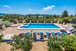 Xalet  Polgon pau nmero 1. No pierdas la oportunidad de visitar este magnifico chalet y ena