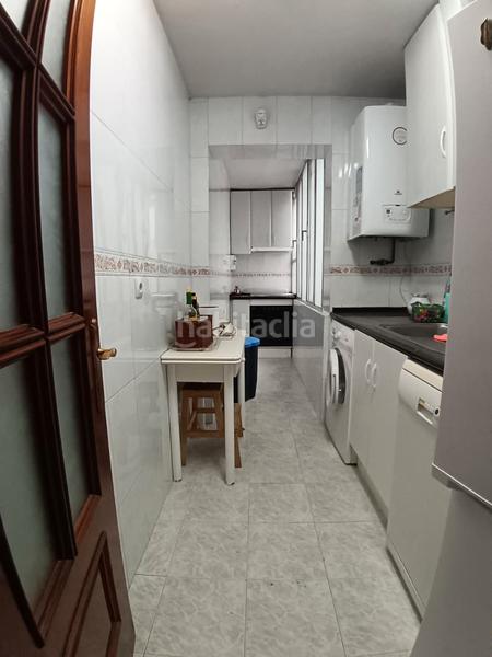 Foto 11b20d7a-aeda-418b-90ed-983259f65e1c. Piso en calle de san donato 3 primera planta exterior en Madrid