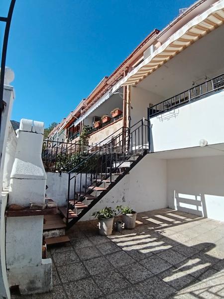 Foto 41a1d591-aa98-4eb5-a431-b7ef006fbaa2. Xalet amb aparcament a Navaluenga