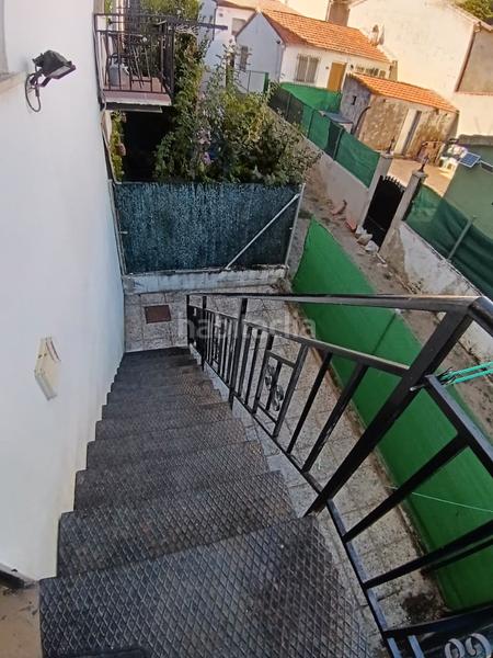 Foto 7544b8e1-d773-4738-85ab-8ab089279d3d. Xalet amb aparcament a Navaluenga