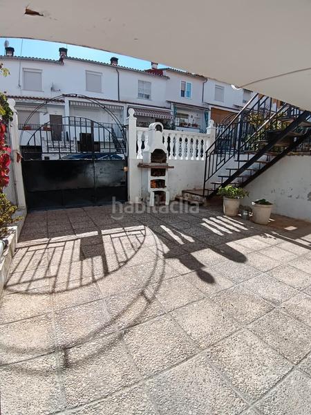 Foto a3c711d4-fd76-4343-84a9-e5799dc0d286. Xalet amb aparcament a Navaluenga