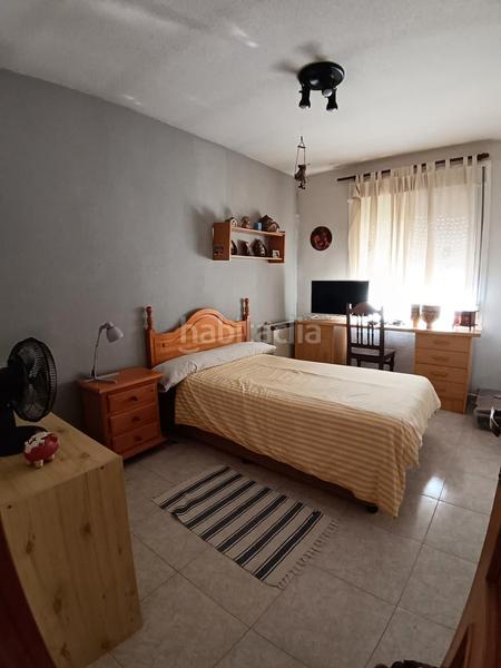 Foto cadc503e-423a-483a-96fe-e4e154e5798d. Xalet amb aparcament a Navaluenga