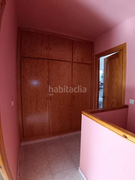 Foto e6364de3-20f6-4871-9479-6155175a6ea5. Xalet amb aparcament a Navaluenga