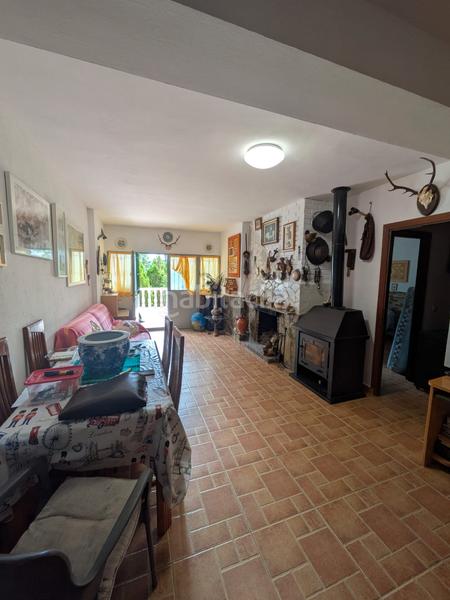 Foto 5036f686-e81c-49d2-ab4e-3efcee23881d. Casa a calle del carmen 3 a Morata de Tajuña