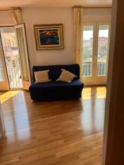 Alquiler Estudio  Plaza mayor 1. Se alquila estudio