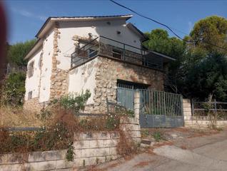 Maison  Sierra de albarracín. Casa en venta en carabaña, 3 dormitorios.