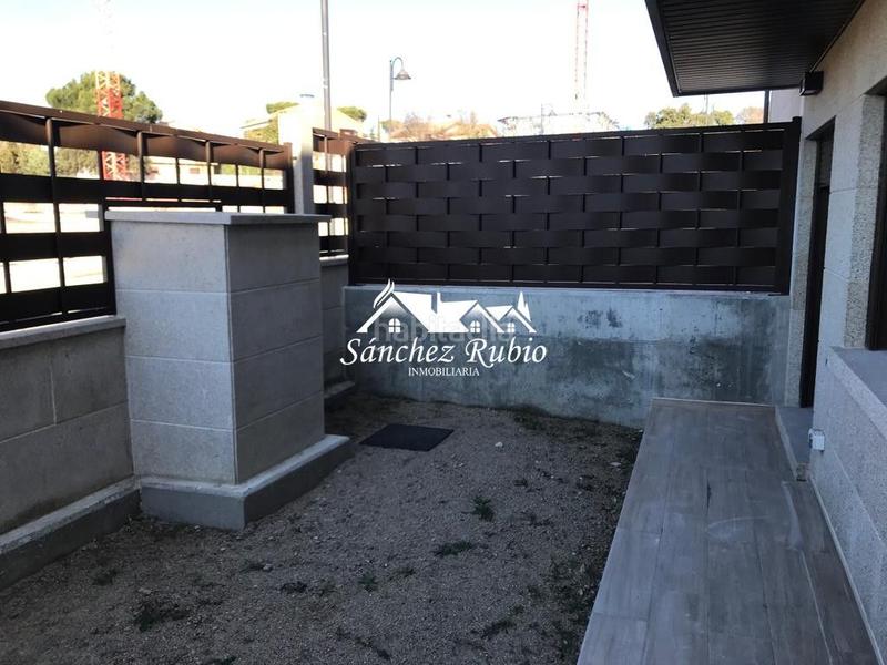Foto 15b55f22-e3ea-445b-acd0-f8423758c4e0. Location appartement avec chauffage parking piscine dans Galapagar