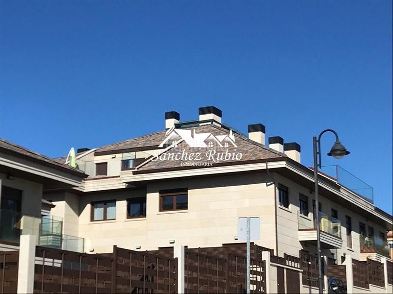 Foto 4f618b9e-c72d-41c5-837f-a2c8f446fce7. Rent flat with heating parking pool in La Navata Galapagar