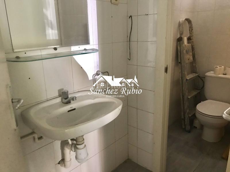 Foto 327c278e-ca5c-4514-94b5-e9eed45121d0. Local comercial a calle josé sánchez rubio 20 a Casco Antiguo Torrelodones