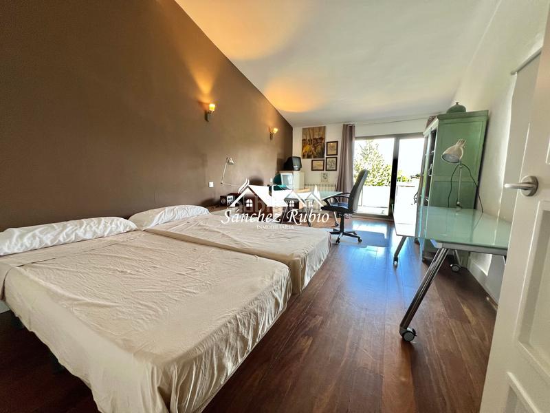 Foto 1b22e246-7a8a-4d62-8831-a07333d71290. Miete chalet mit kamin heizung parking pool in Hoyo de Manzanares
