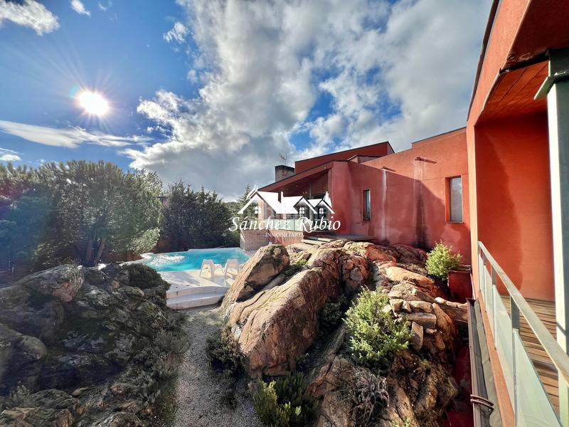Foto 62400c3a-38b5-4df7-bfe6-1ee7f4d0998f. Miete chalet mit kamin heizung parking pool in Hoyo de Manzanares