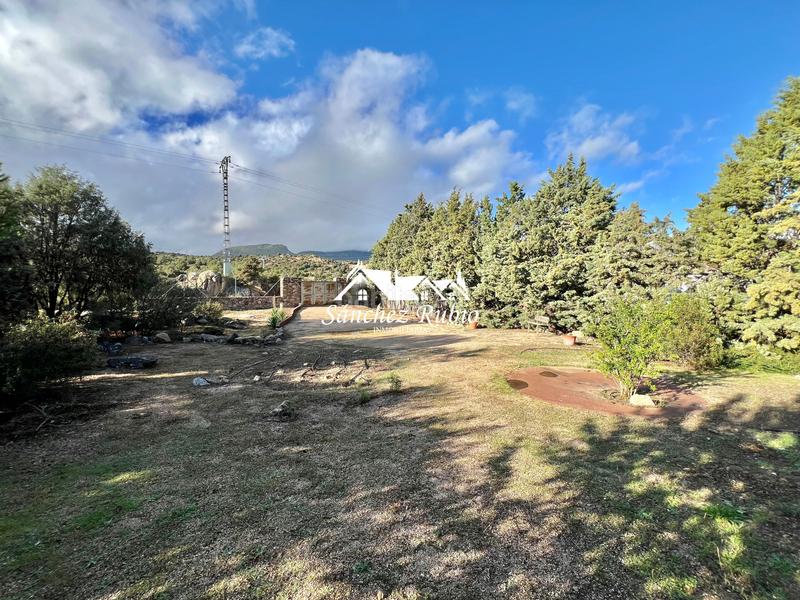 Foto 8a7fe873-3b88-4413-a685-917c010967a9. Miete chalet mit kamin heizung parking pool in Hoyo de Manzanares