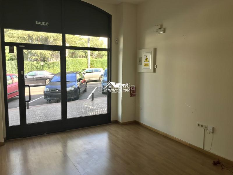 Foto 170f48cd-09b4-4315-b698-976a223261f0. Local comercial a Casco Antiguo Torrelodones