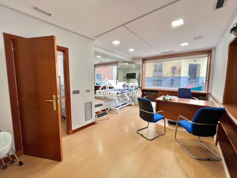 Foto 5456ebe7-d7bc-42f5-bd9c-f5e87def4297. Local comercial en Argüelles Madrid