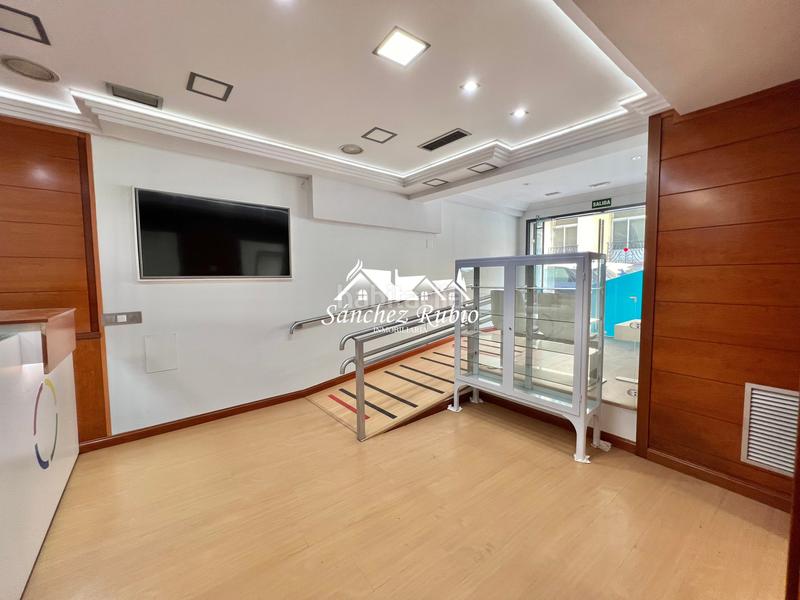 Foto 22767259-3fc0-42b5-9796-303ab281537d. Local commercial avec chauffage dans Argüelles Madrid