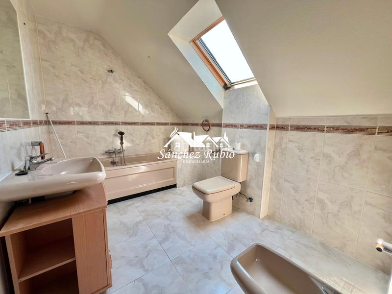 Foto 2a9b925b-a278-4ae4-b602-64513abbd3a3. Chalet en El Monte Torrelodones