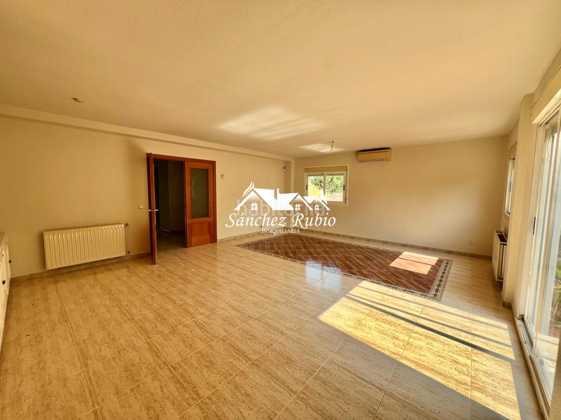 Foto 52374784-1e65-47db-b682-f24b5c07c965. Chalet en El Monte Torrelodones