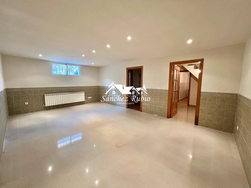 Foto 86b7cb68-185c-42e8-8a38-25897d86fd03. Chalet en El Monte Torrelodones